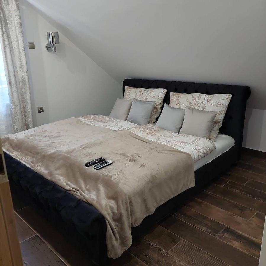 Dr Becsey Luxury Apartman ベーケーシュチャバ エクステリア 写真