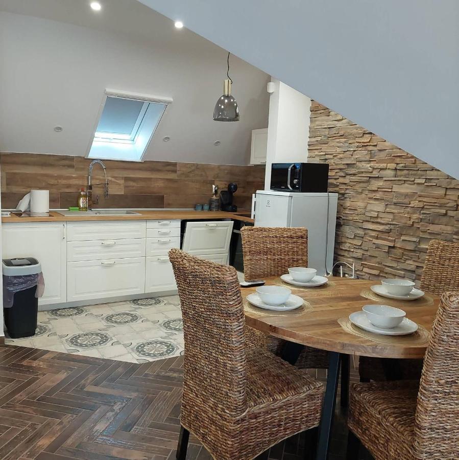 Dr Becsey Luxury Apartman ベーケーシュチャバ エクステリア 写真