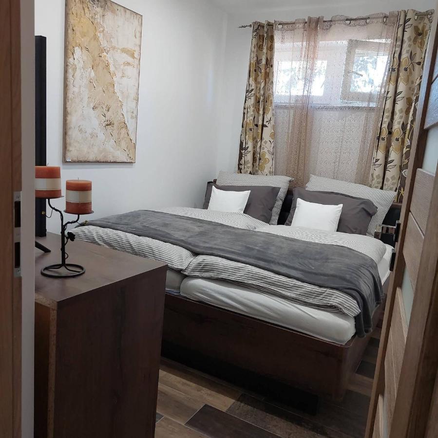 Dr Becsey Luxury Apartman ベーケーシュチャバ エクステリア 写真